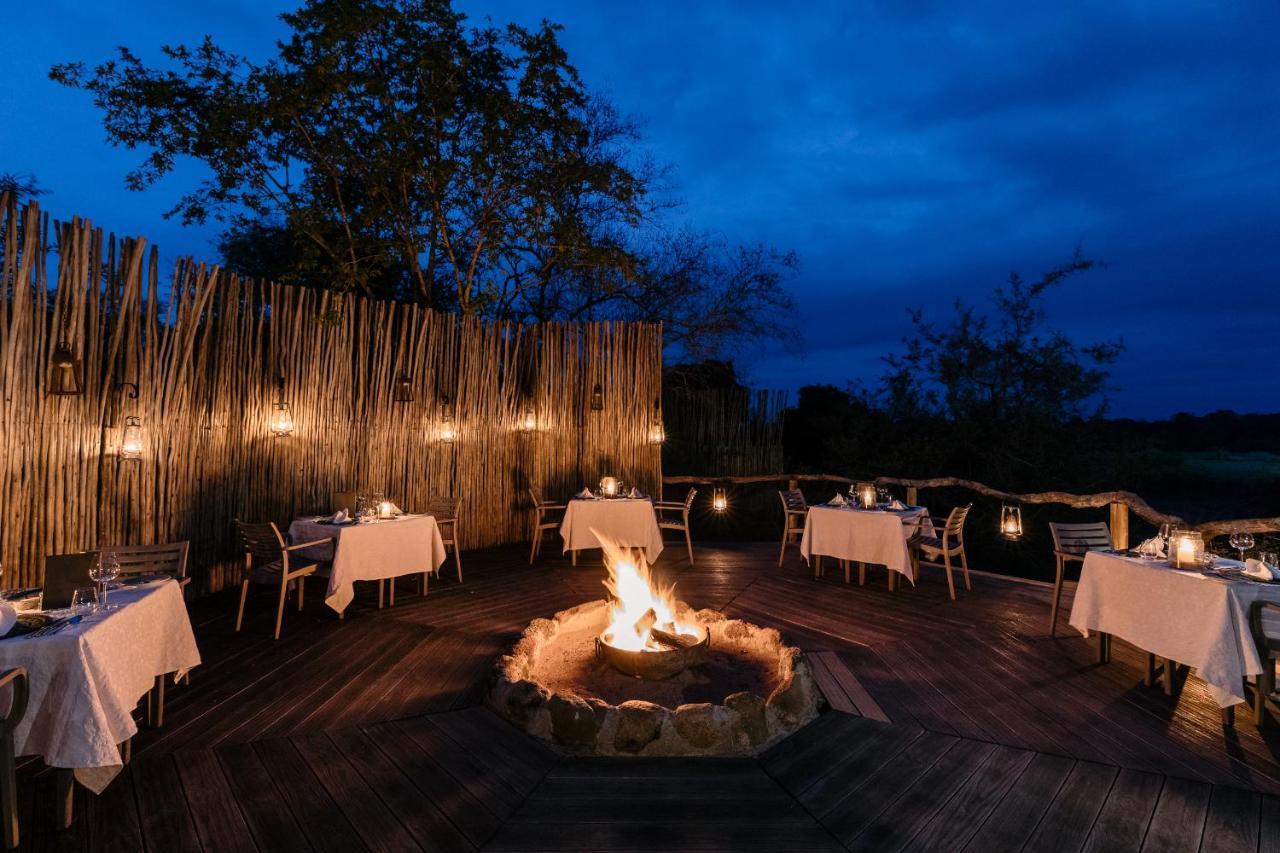 Thornybush Simbambili Lodge เขตอนุรักษ์พันธุ์สัตว์ป่าซาบีแซนด์ ภายนอก รูปภาพ