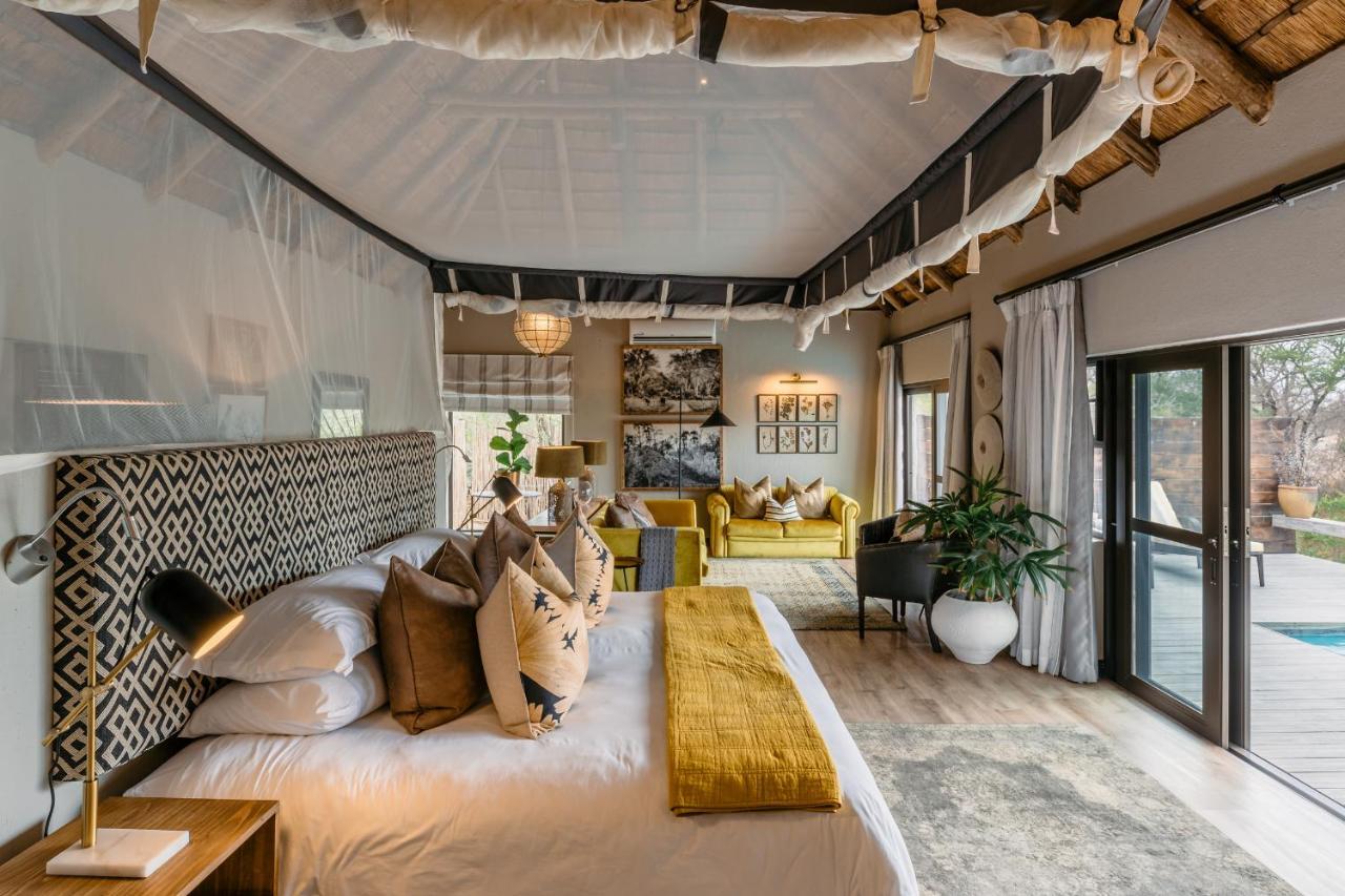 Thornybush Simbambili Lodge เขตอนุรักษ์พันธุ์สัตว์ป่าซาบีแซนด์ ภายนอก รูปภาพ