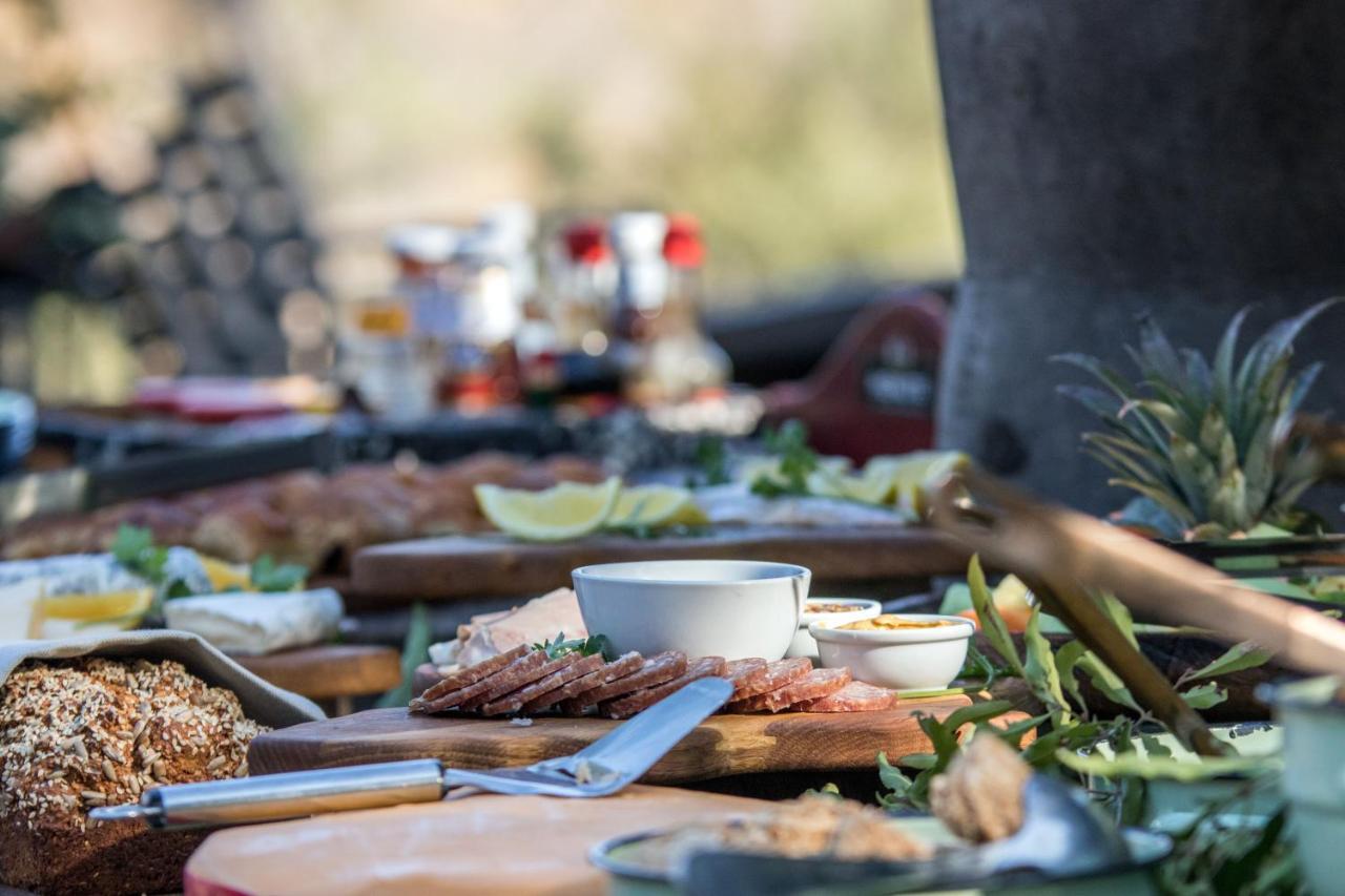 Thornybush Simbambili Lodge เขตอนุรักษ์พันธุ์สัตว์ป่าซาบีแซนด์ ภายนอก รูปภาพ